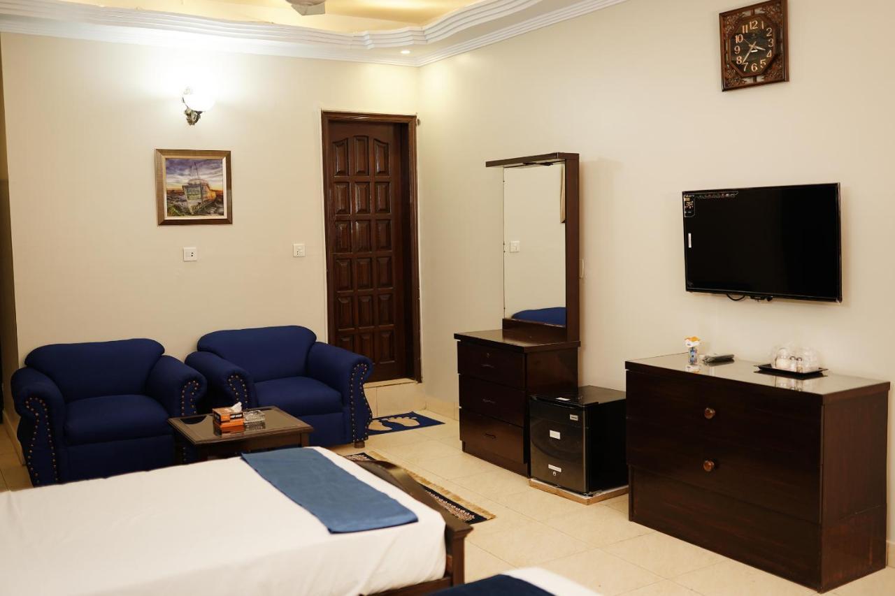 Diamond Lodge Karaçi Dış mekan fotoğraf